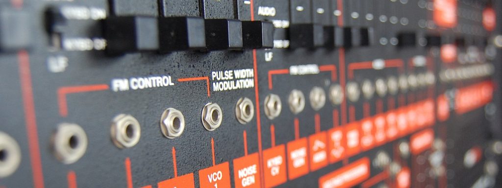J’apprends le synthétiseur : les modulations 9 bandeau modulation synthétiseurs
