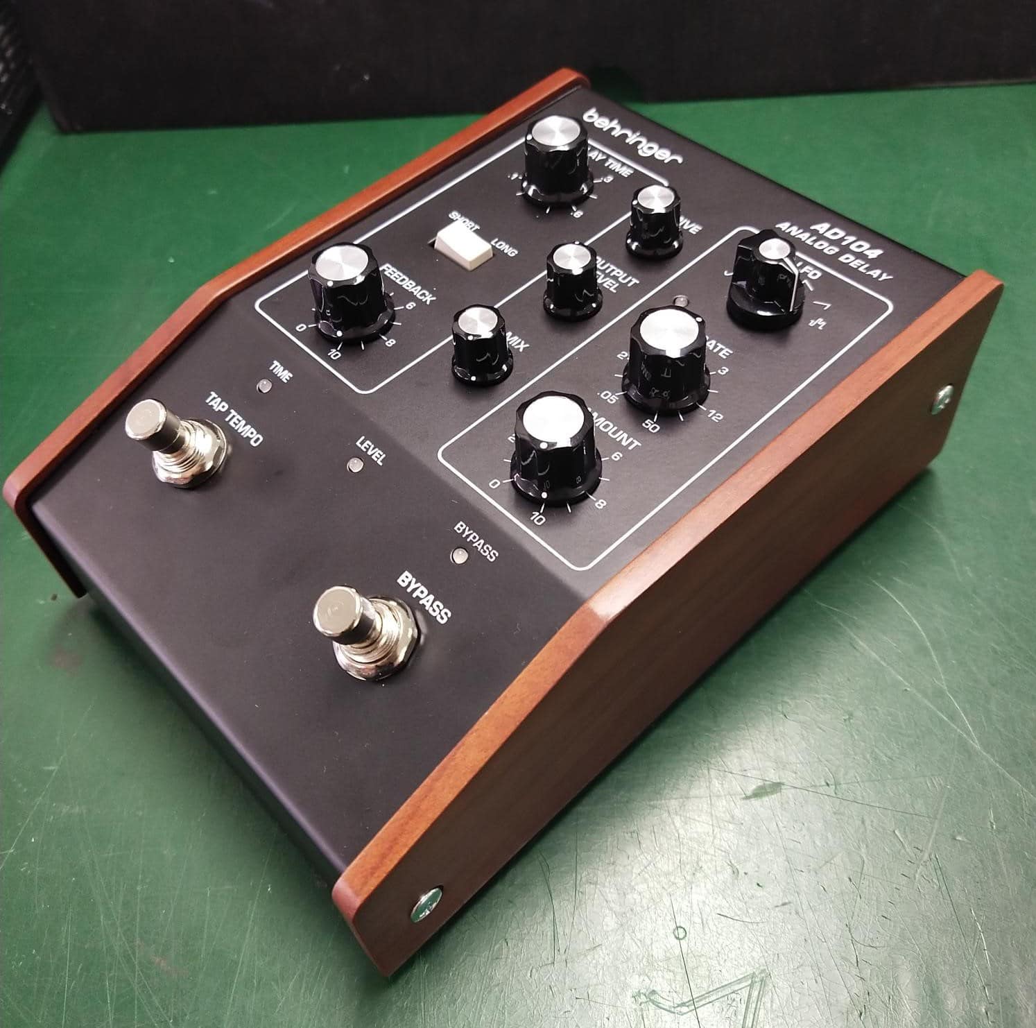 Nouveautés synthés du mois d'avril 3 Behringer AD104