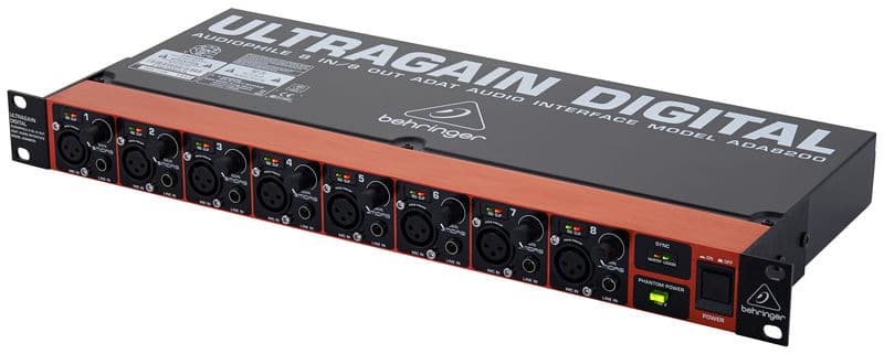 A court d'entrées pour brancher vos synthétiseurs... que faire ? 2 Behringer ADA8200 environ 170€