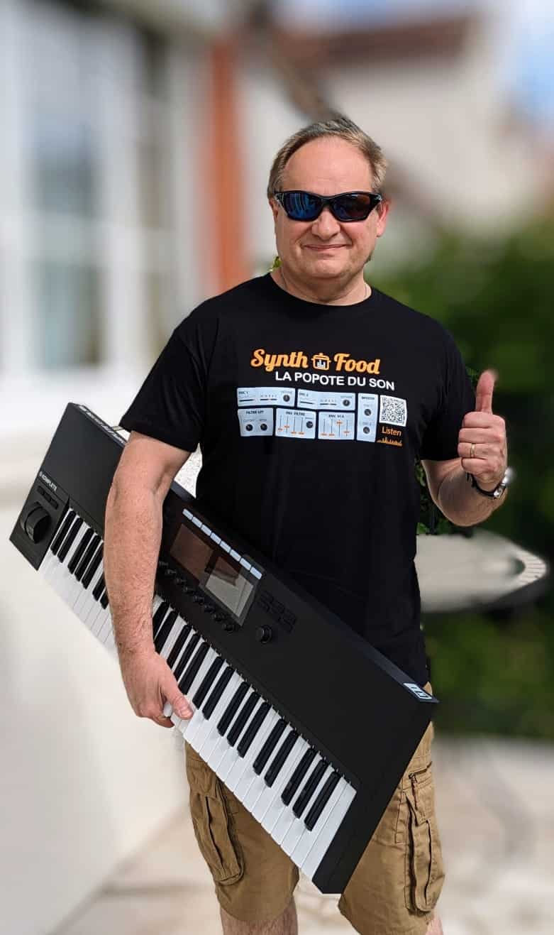 Le tee-shirt SynthFood en édition limitée 7 Christophe Rivet