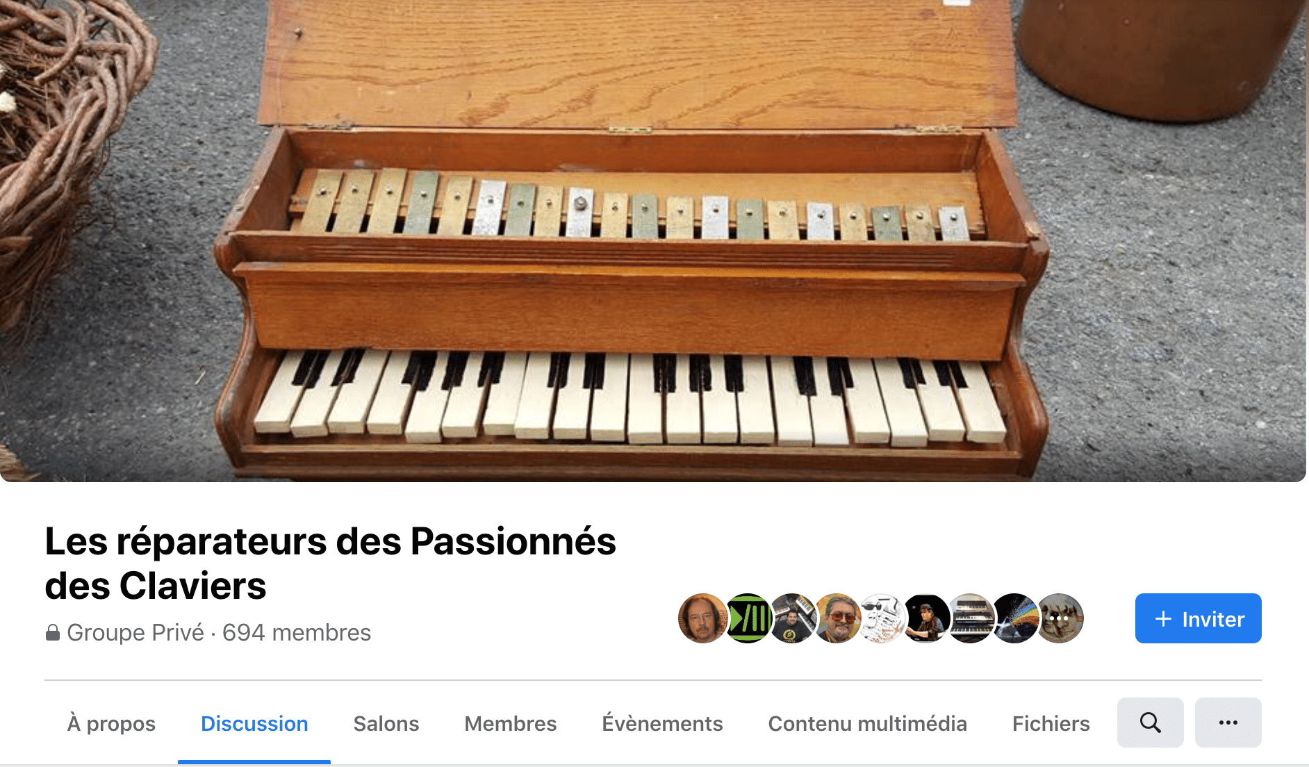 Groupe Facebook les r&eacute;parateurs des passionn&eacute;s de claviers