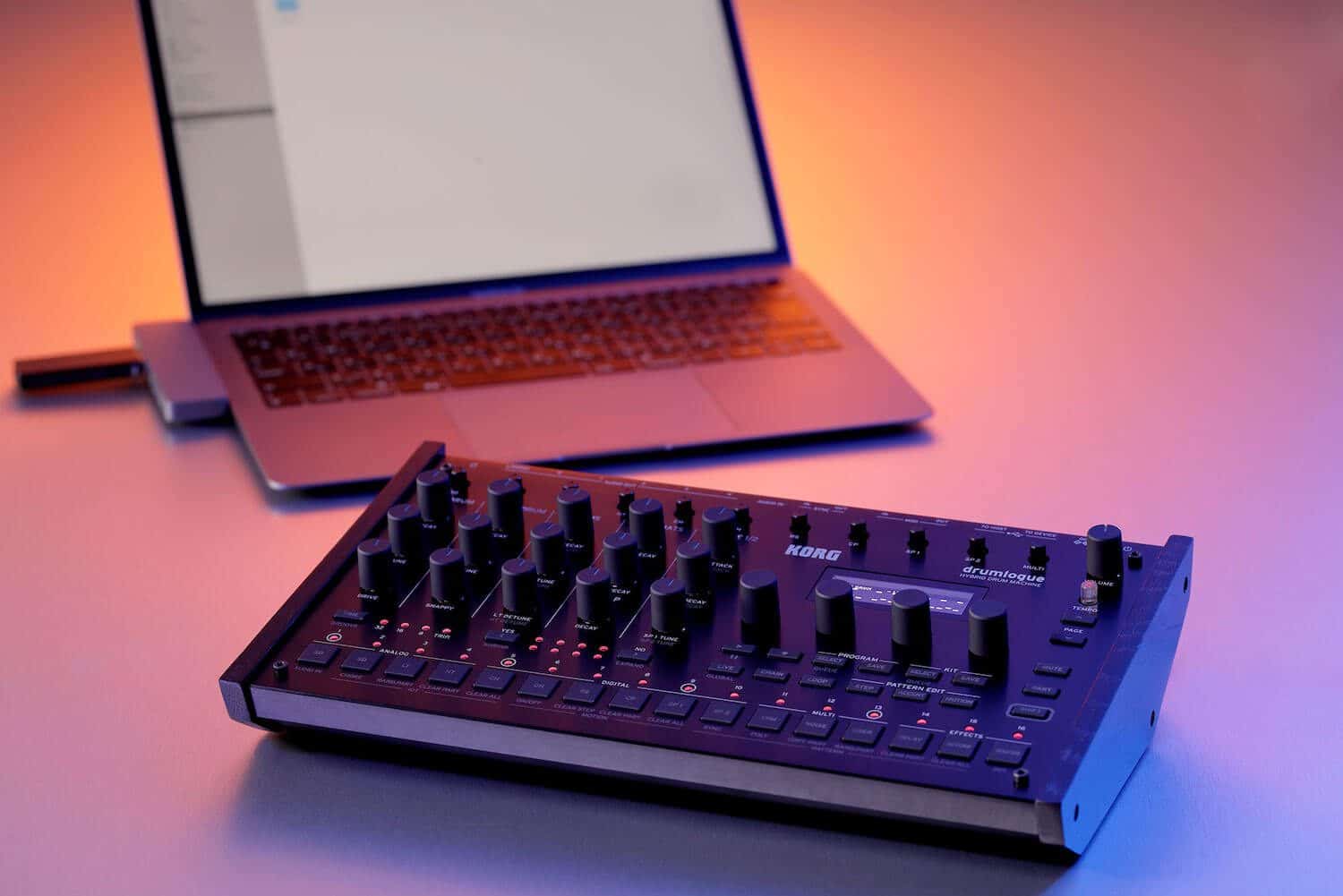 Korg Drumlogue mise &agrave; l'&eacute;chelle