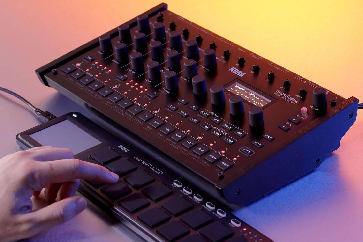 Liaison Korg Drumlogue avec Korg Nanopad2