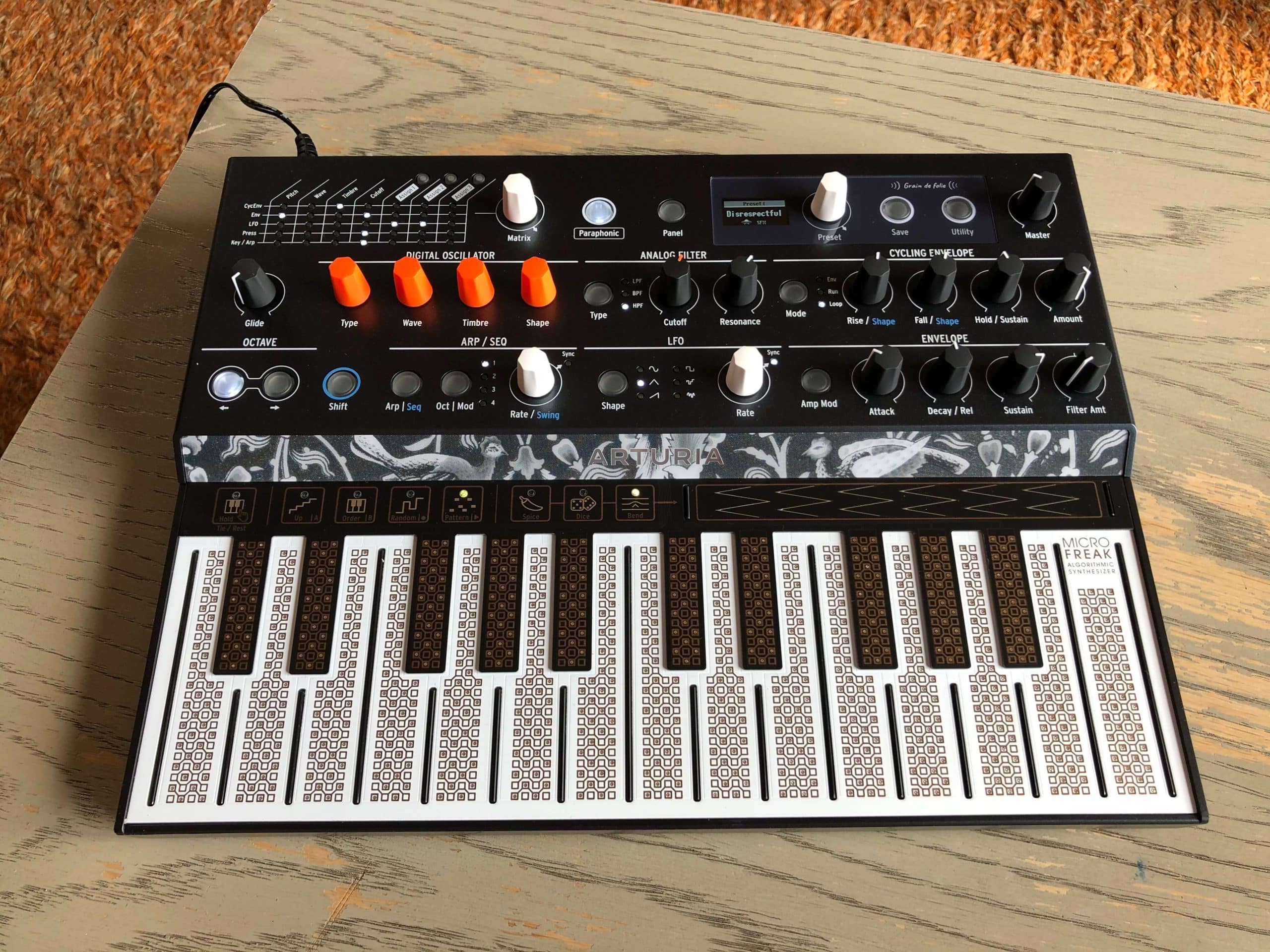 Arturia Microfreak : petit mais costaud ! 2 Vue d'ensemble du Microfreak d'Arturia