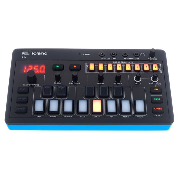 22 idées cadeaux pour Noël 2023 18 Roland AIRA Compact J-6