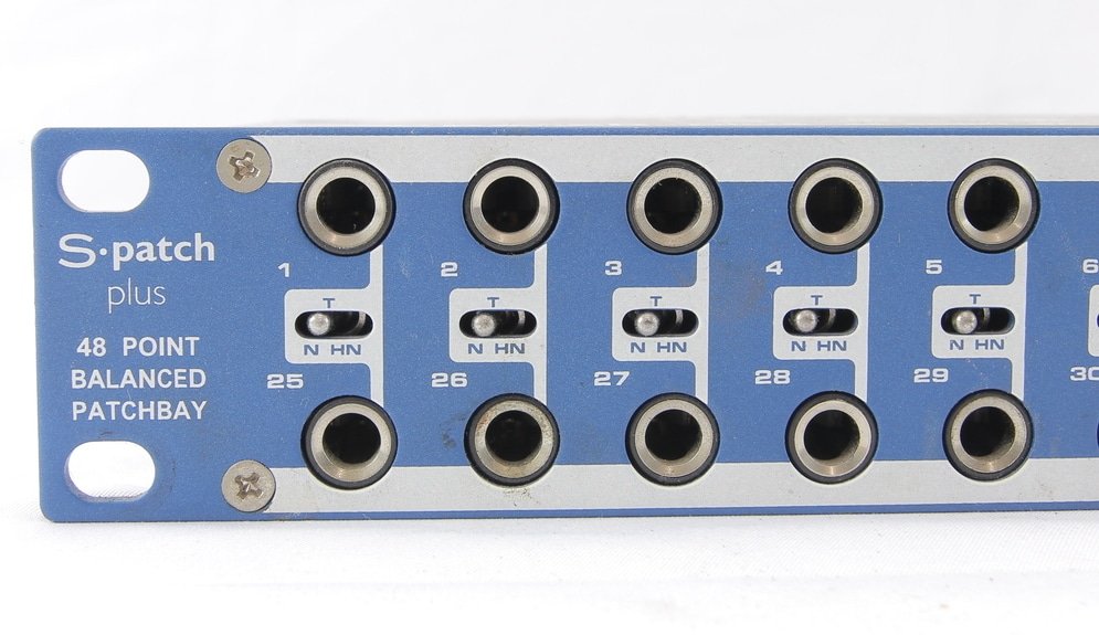 Samson s-patch plus patchbay avec s&eacute;lecteurs en fa&ccedil;ade