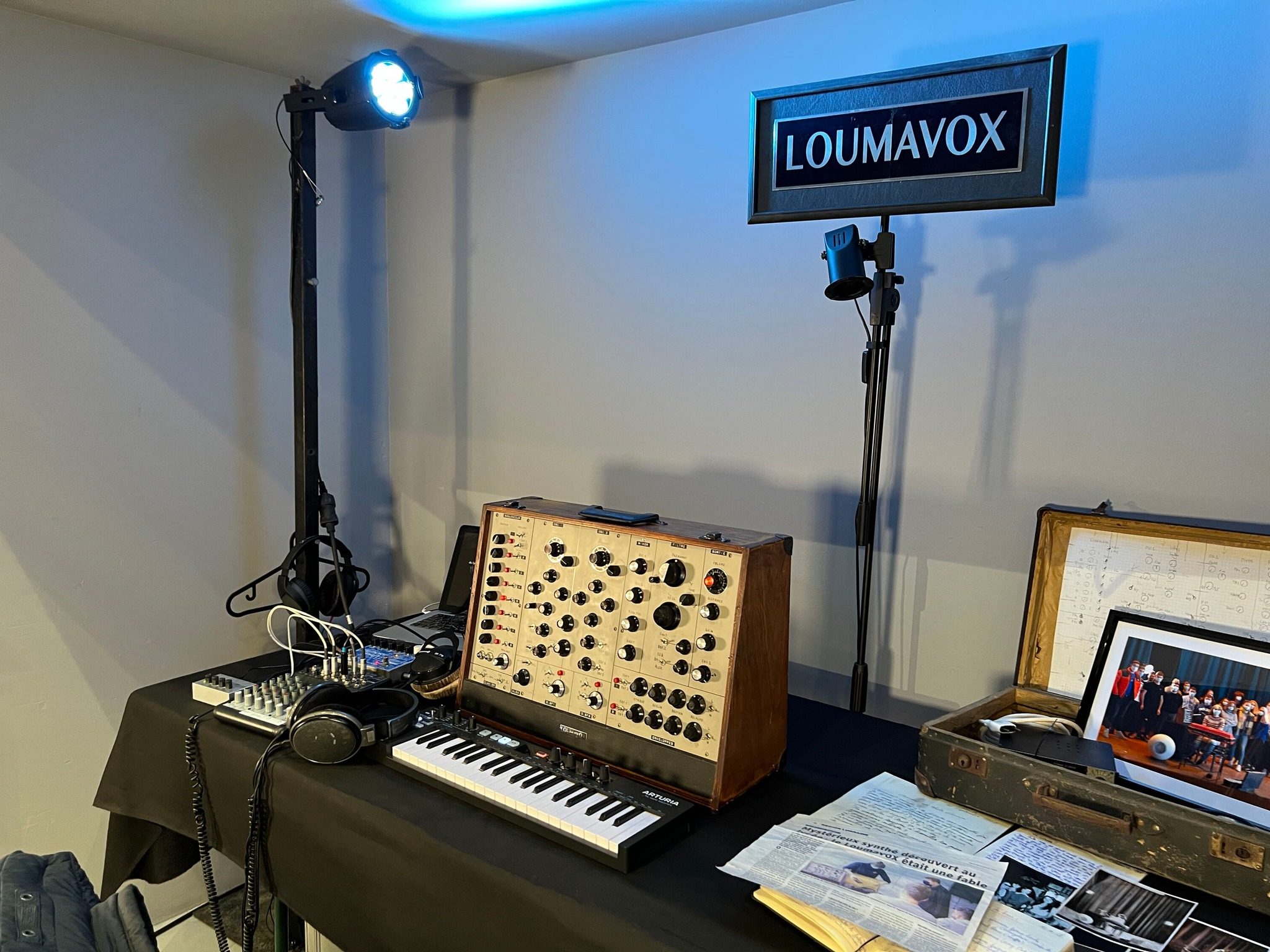 Le Synthfest 2022 : c'est magique ! 42 Le stand Loumavox - crédit photo Lily J.