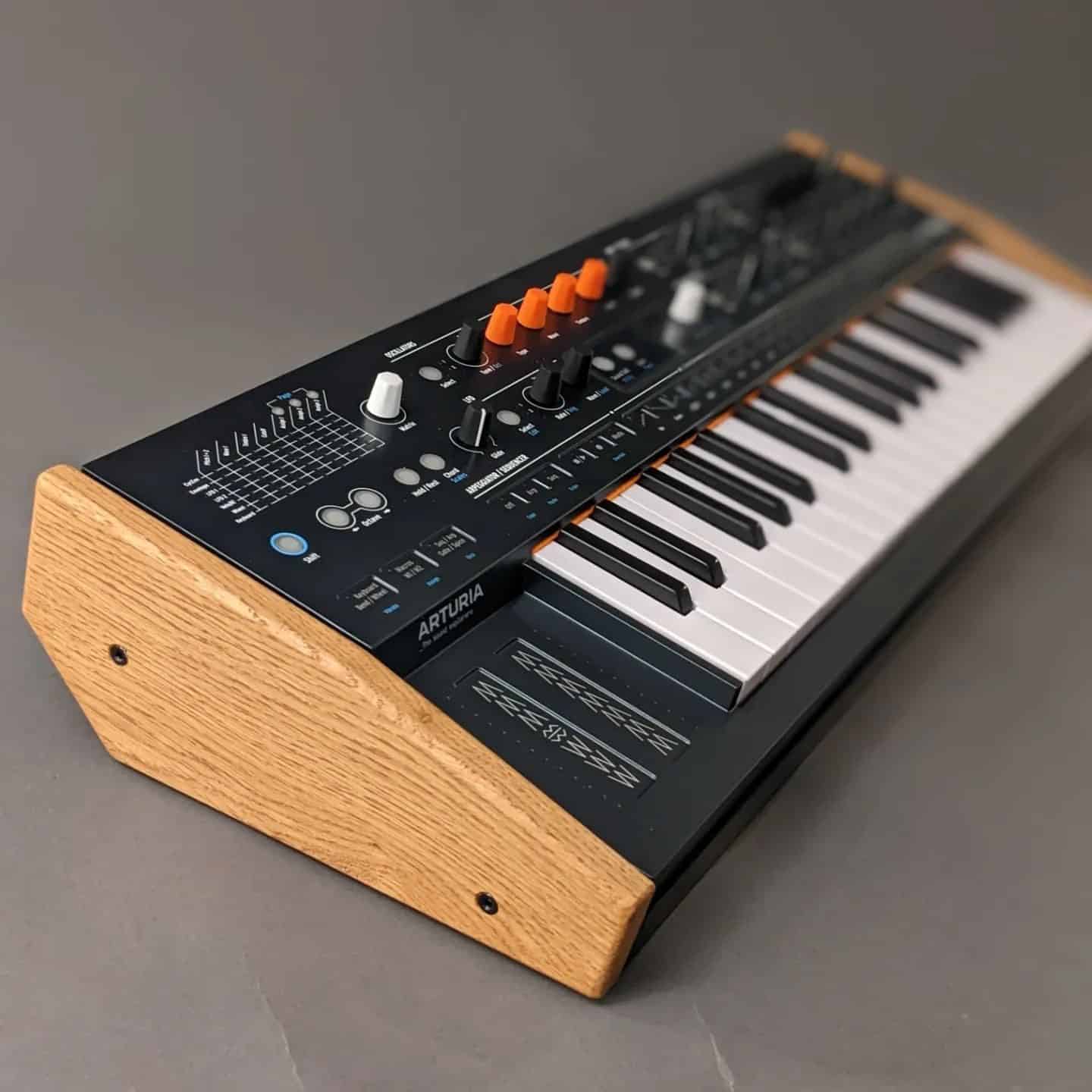 20 idées cadeaux pour Noël 2022 15 Syntholz panneaux pour l'Arturia Minifreak