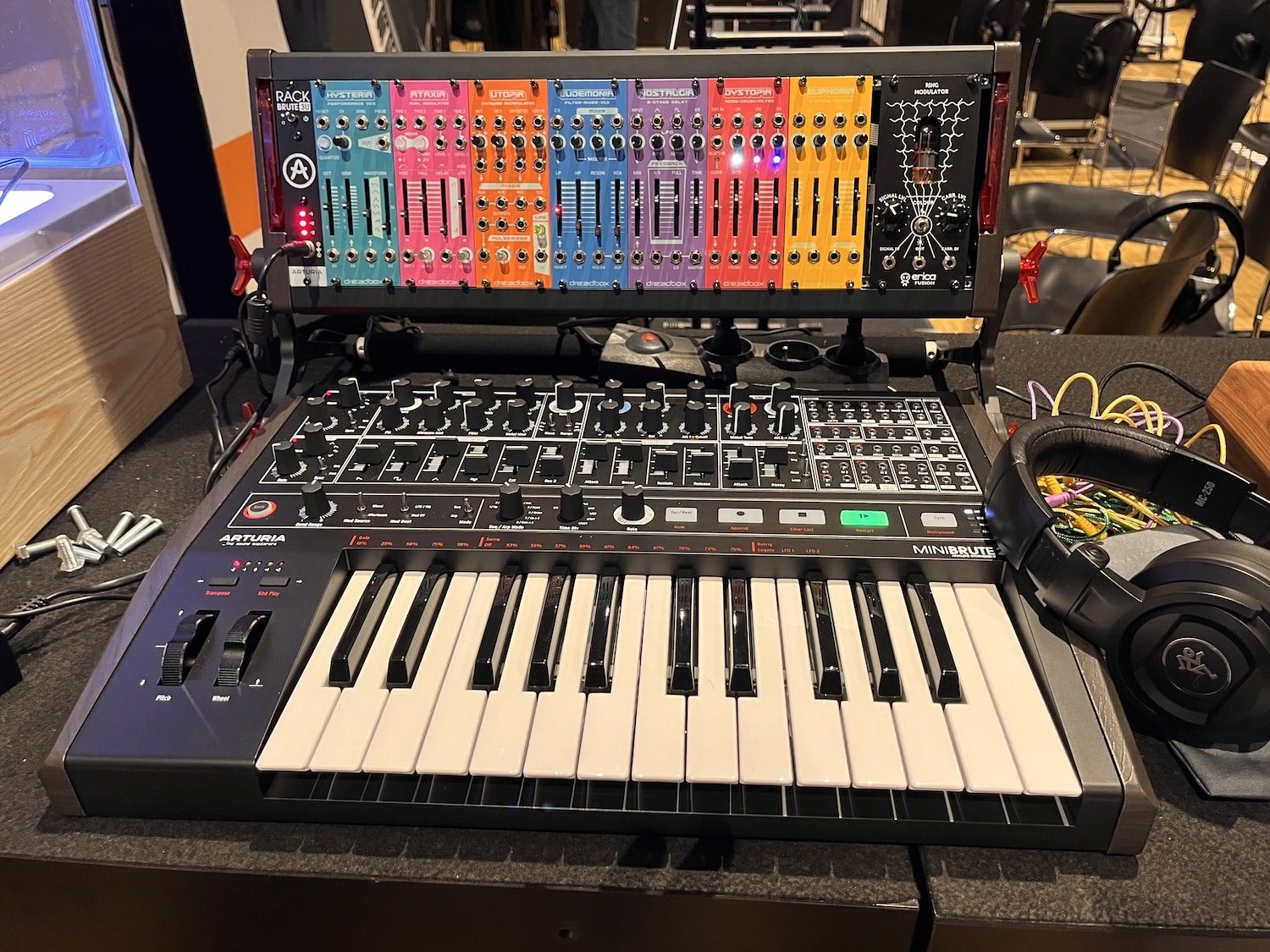 SynthFest 2024 une édition incroyable 19 Minibrute Arturia