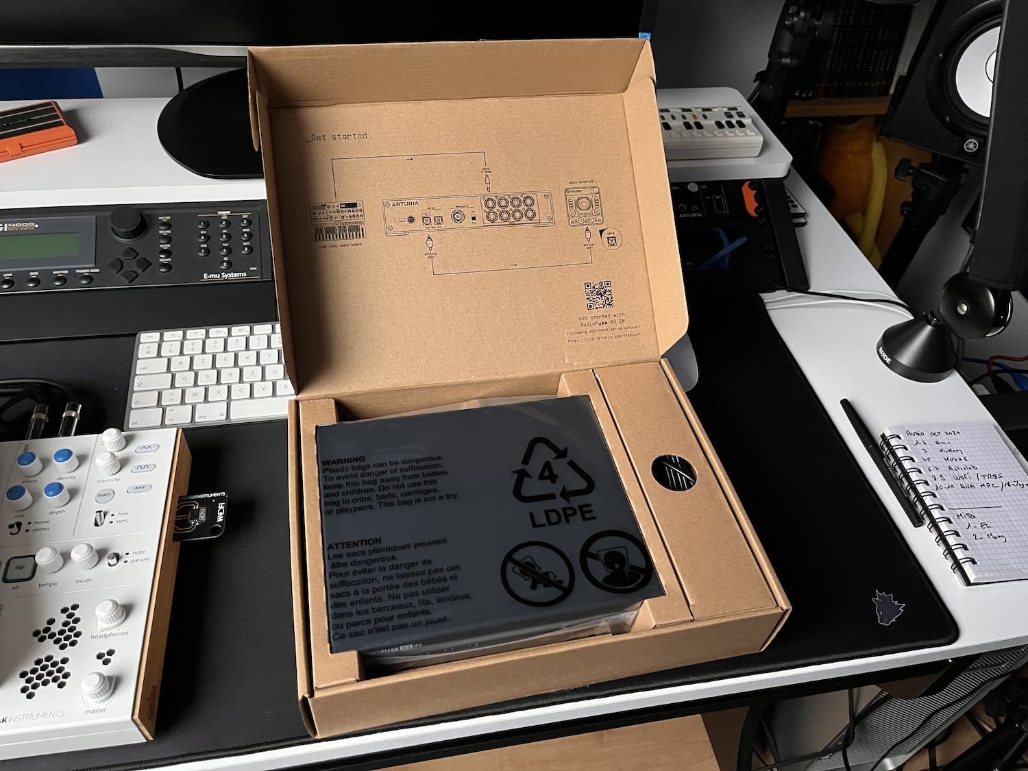 Arturia AudioFuse X8 IN et OUT vive l'ADAT ! 3 Ouverture boite de l'Arturia AudioFuse X8 IN