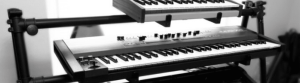 bandeau pied synthé