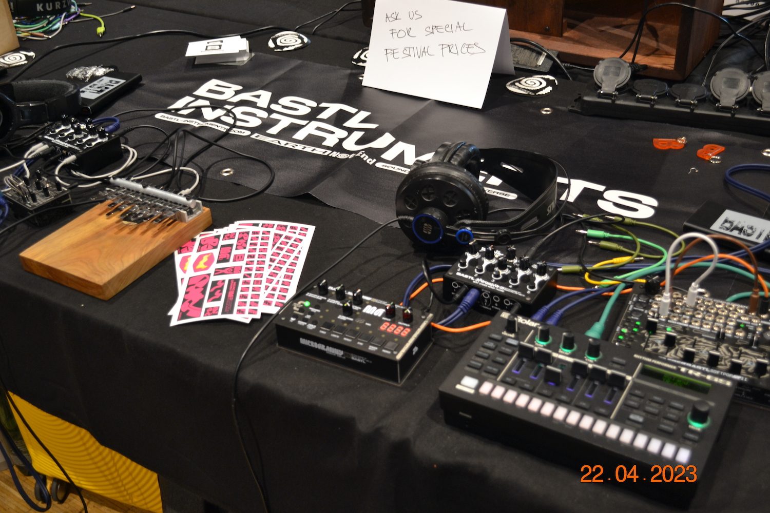 Stand Bastl Instruments SynthFest 2023