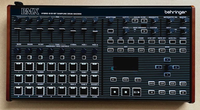 Nouveautés synthés avril 2023 8 Behringer BMX vue de face