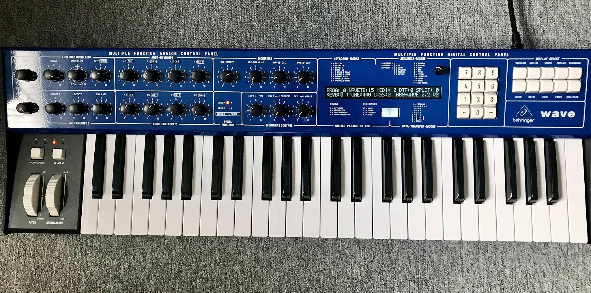 Les news synthés de Juillet 2 Behringer Wave