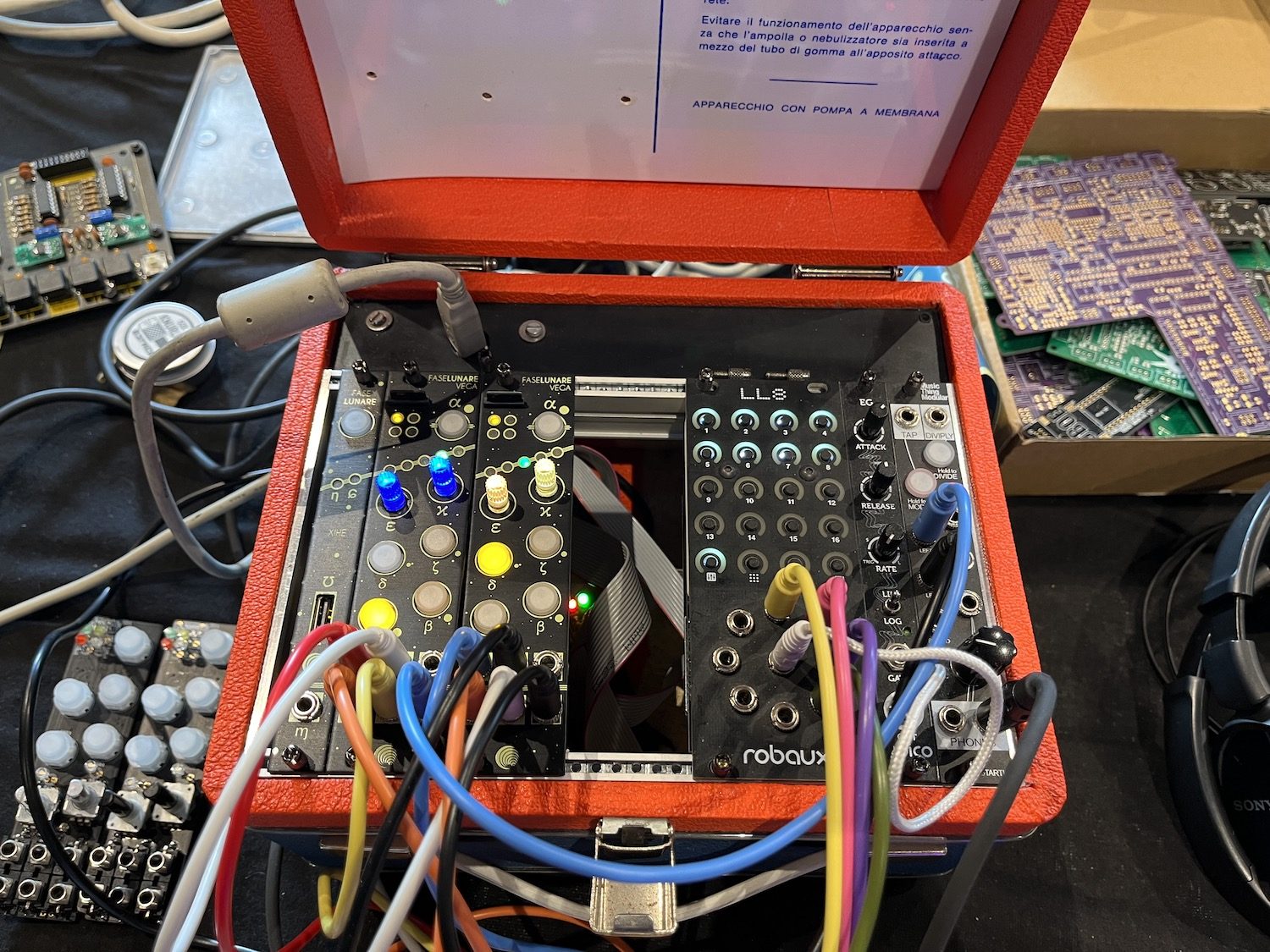 Faselunare modules au SynthFest 2023