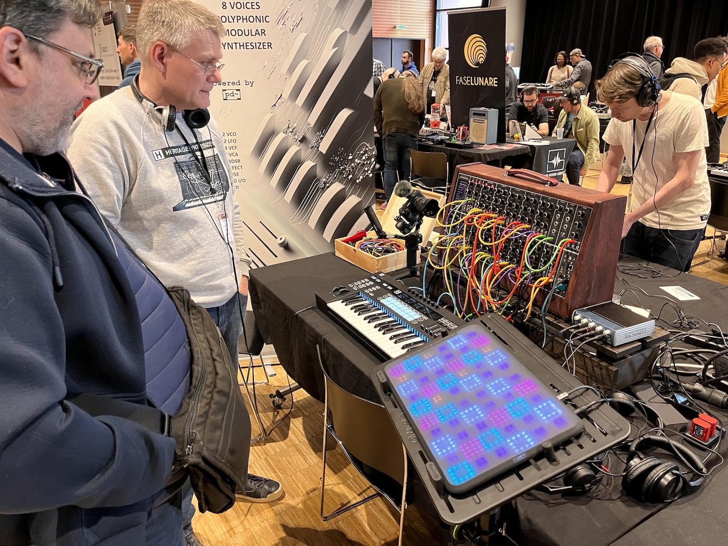 SynthFest 2024 une édition incroyable 48 HERITAGE synthesizer