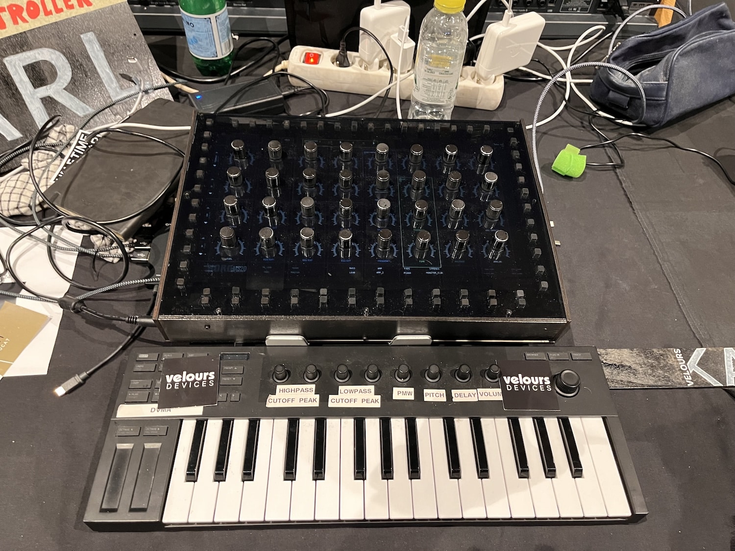 SynthFest 2024 une édition incroyable 177 Velours Devices KARL