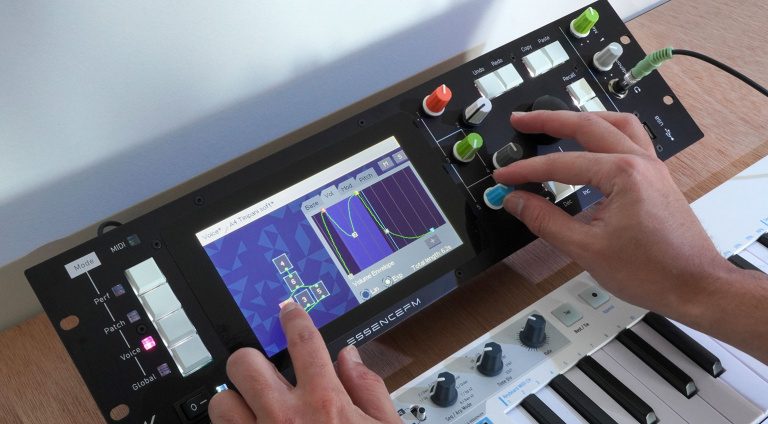 Découverte du Yamaha DX7 IID 25 Kodamo Essence FM MKII