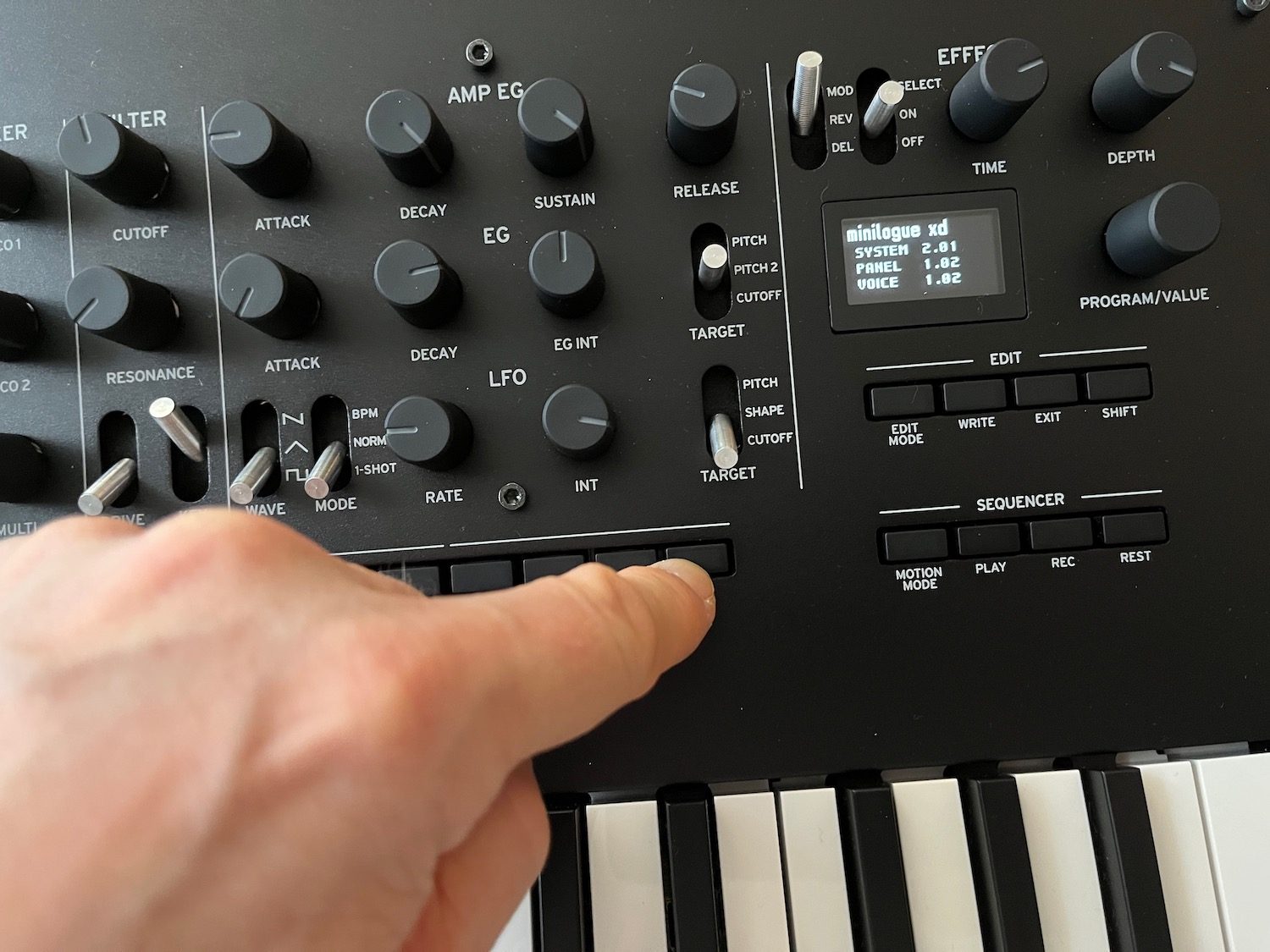 Connaitre la version de son Korg Minilogue xd