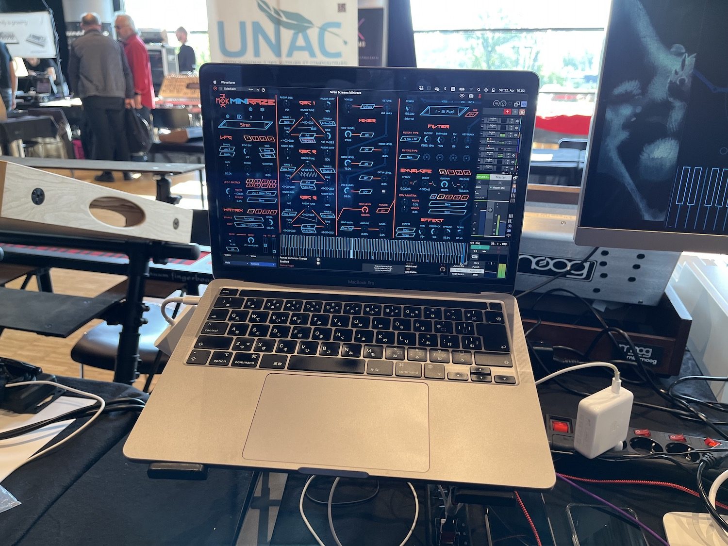 Mok Miniraze au SynthFest 2023