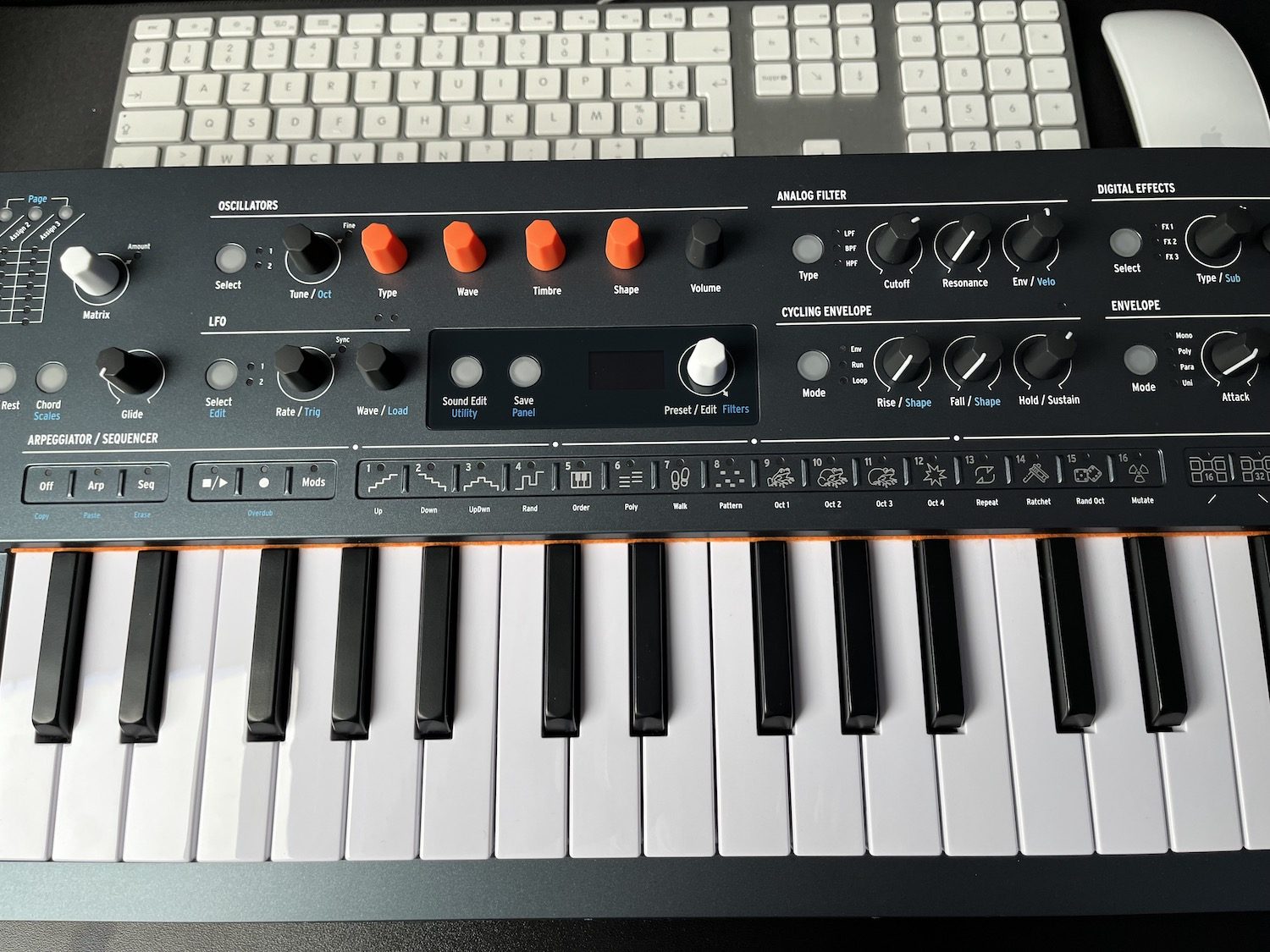 Arturia Minifreak le test complet 6 Arturia Minifreak interface partie centrale