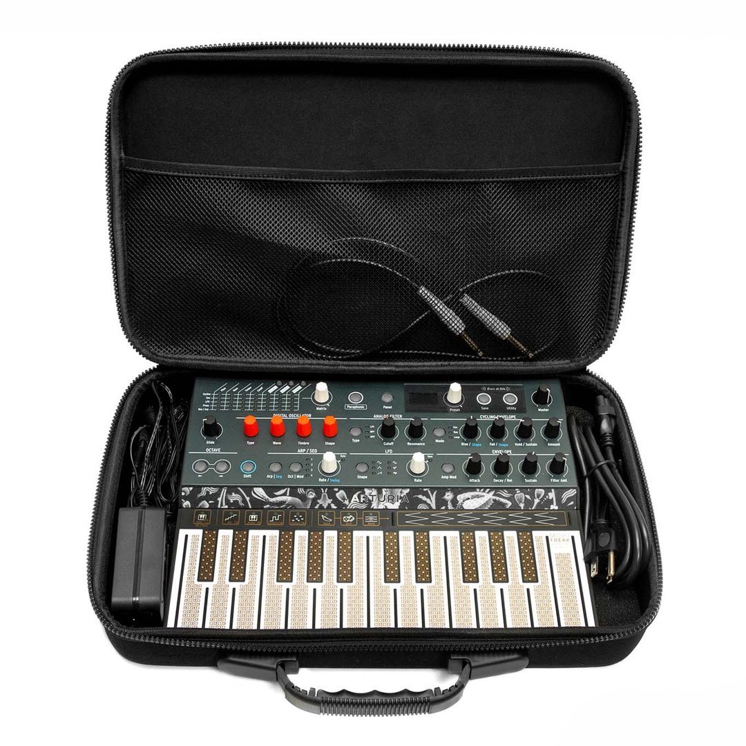 Arturia Microfreak : petit mais costaud ! 31 Pochette Case Analog pour l'Arturia Microfreak.