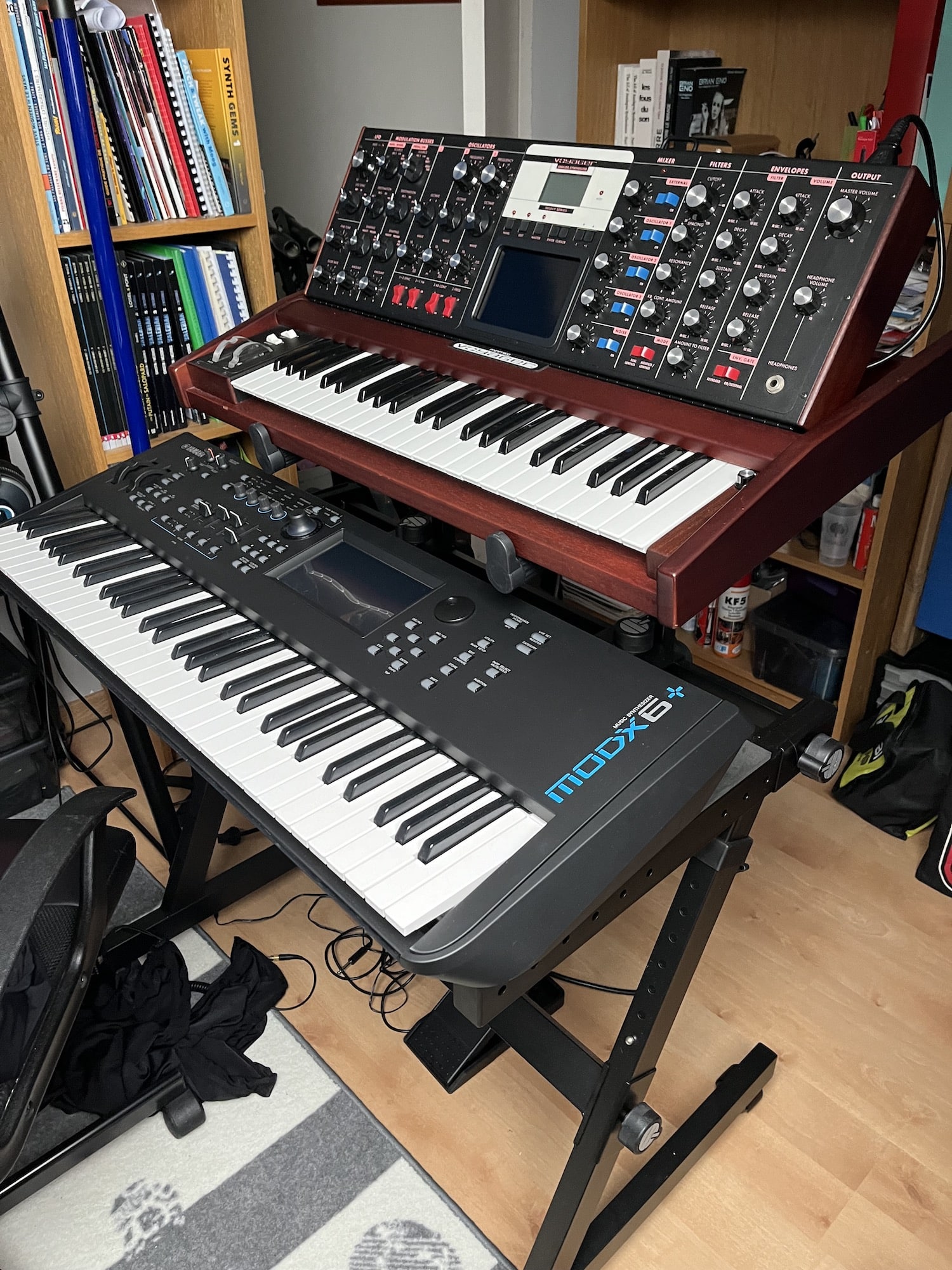 Présentation home studio 2024 17 quiklok Z726
