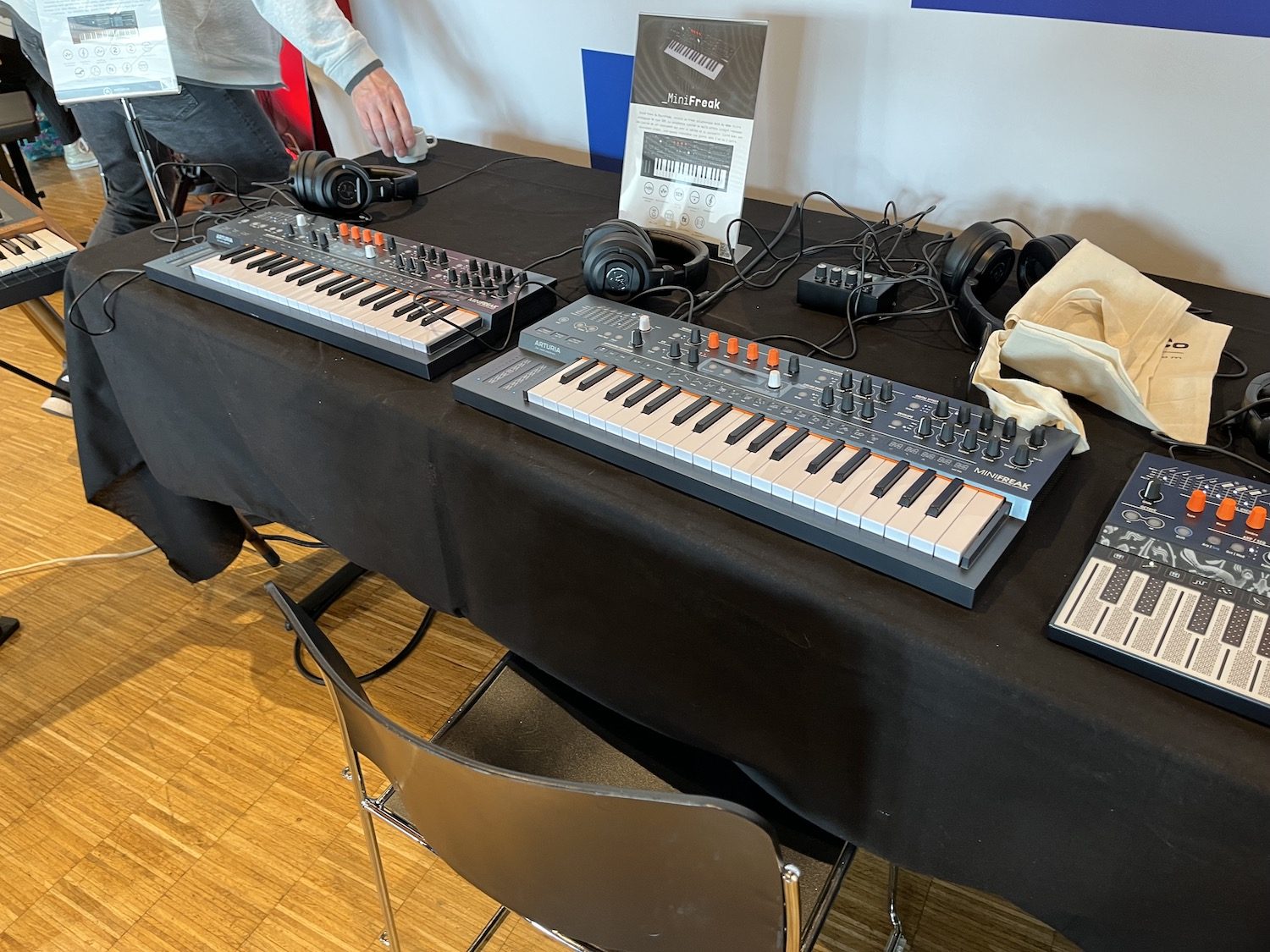 Arturia Minifreak sur le stand Arturia au SynthFest 2023