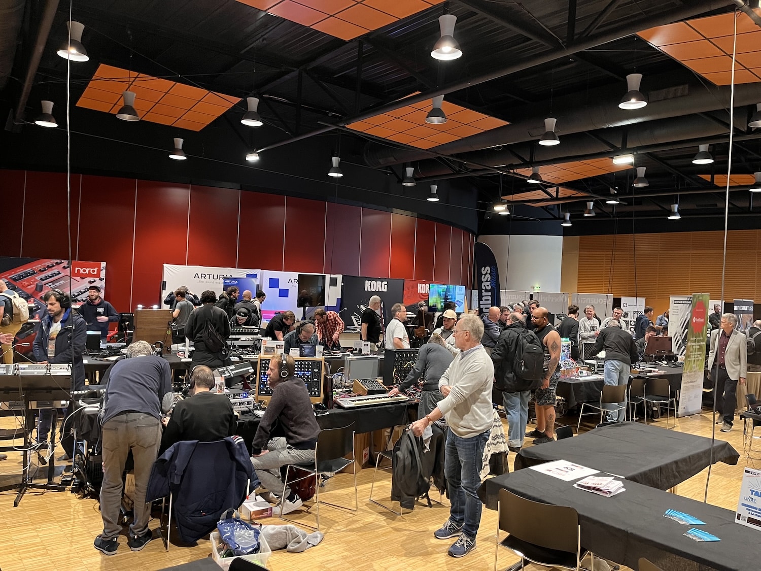 SynthFest 2024 une édition incroyable 6 la salle principale et le public