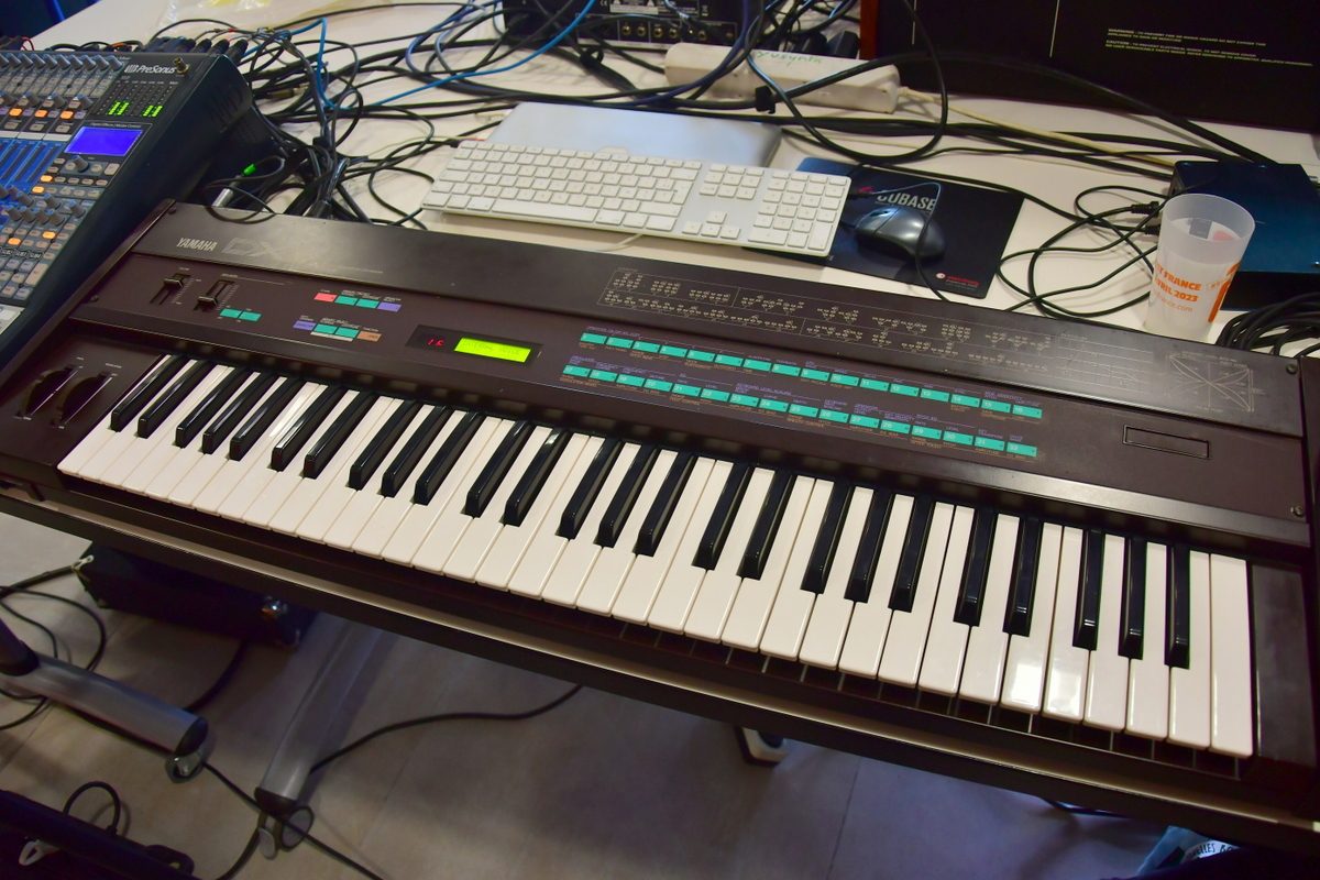 Yamaha DX7
